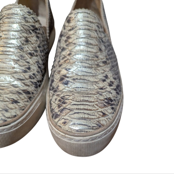 Stuart Weitzman Snake Print Slip-On Sneaker 8 Animal Print Metallic Maximalism - Picture 2 of 10